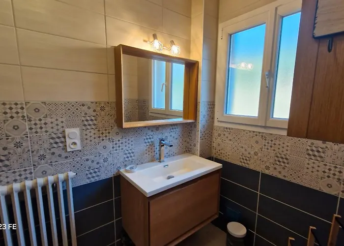 Holiday home Maison Petit Coin De Paradis La Chapelle-d'Aligne